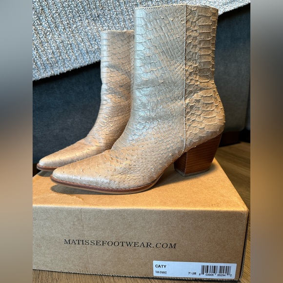 Matisse Caty Tan - Size 7.5 - Picture 1 of 8